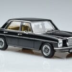 Mercedes 200 W115 Gelimiteerde Editie Norev 1:18