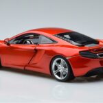 McLaren McLaren MP4-12C Coupé Avec Stig Figurine Top Gear Minichamps 1:18 1:18 Metal