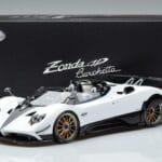 Pagani Pagani Zonda HP Barchetta Fibre de Carbone Blanc LCD 1:18 1:18 Metal