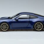 Porsche Porsche 911 992 GT3 Touring Pakket Blauw Metallic Norev 1:18 1:18 Metal