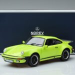 Porsche Porsche 911 930 Turbo 3.0 Lichtgroen Norev 1:18 1:18 Metal