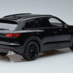 Volkswagen Volkswagen Touareg CR Zwart FAW 1:18 1:18 Metal