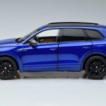 Volkswagen Volkswagen Touareg CR Blauw FAW 1:18 1:18 Metal
