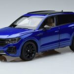 Volkswagen Volkswagen Touareg CR Blauw FAW 1:18 1:18 Metal