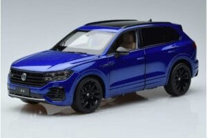 Volkswagen Touareg CR Blauw FAW 1:18