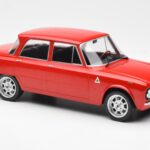 Alfa Romeo Giulia Nuova Super Rouge Custom Wheels MCG 1:18 MCG18333 - image 4 of 6