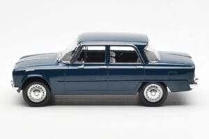 Alfa Romeo Giulia TI Bleu Pétrole Norev 1:18 187971 Métal — image 3 sur 6
