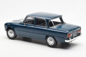 Alfa Romeo Giulia TI Bleu Pétrole Norev 1:18 187971 Métal — image 5 sur 6