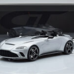 Aston Martin V12 Speedster Argent GT Spirit 1:18 - image 6 of 6
