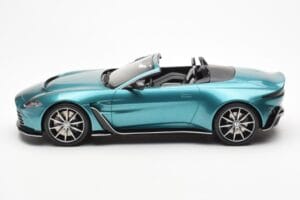 Aston Martin V12 Vantage Roadster Tayos Turquoise Vert GT Spirit 1:18 GT445 Résine — image 3 sur 6