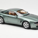 Aston Martin V8 Vantage Vert GT Spirit 1:18 - image 4 of 6