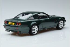 Aston Martin V8 Vantage Le Mans GT Spirit 1:18 GT401 Résine — image 2 sur 6
