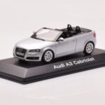 Audi A3 8P Cabriolet Argent Minichamps 1:43 - image 2 of 4