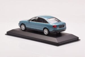 Audi A6 C5 Petrol Metallic Minichamps 1:43 AUDI-264448 Métal — image 3 sur 4