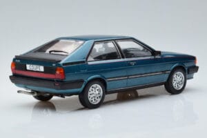 Audi Coupe GT B2 Vert MCG 1:18 MCG18315 Métal — image 2 sur 6