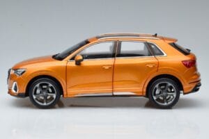 Audi Q3 F3 Orange FAW 1:18 05730Q32019 Métal — image 4 sur 7