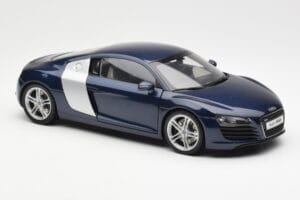 Audi R8 4.2 FSI V8 Bleu Kyosho 1:18 09213BL Métal — image 6 sur 8