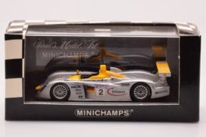 Audi R8 Infineon #2 L. Aiello / R. Capello / Pescatori 2nd Place 24 Hours of Le Mans 2001 Minichamps 1:43 400011202 Métal — image 4 sur 4