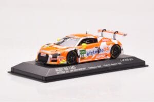 Audi R8 LMS #24 Kfzteile24 APR Motorsport L. Vanthoor / C. Stoll ADAC GT Masters 2016 Minichamps 1:43 437161124 Métal — image 2 sur 4