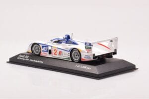 Audi R8 #2 E. Pirro / F. Biela / A. McNish 12 Hours of Sebring 2nd Place 2005 Minichamps 1:43 400051302 Métal — image 3 sur 4