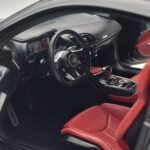 Audi R8 Performance Noir Kengfai 1:18 - image 8 of 10