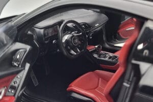 Audi R8 Performance Noir Kengfai 1:18 VAKF-0353 Métal — image 8 sur 10