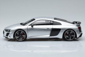 Audi R8 Performance Argent Kengfai 1:18 VAKF-0354 Métal — image 5 sur 10