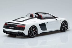 Audi R8 Spyder Performance Blanc Kengfai 1:18 VAKF-0351 Métal — image 3 sur 11