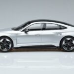 Audi RS e-tron GT Argent Norev 1:18 188381 Métal - image 3 of 6