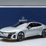 Audi RS e-tron GT Argent Norev 1:18 188381 Métal - image 6 of 6