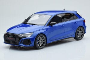 Audi RS3 8Y Sportback Performance Edition Nagaro Bleu GT Spirit 1:18 GT884