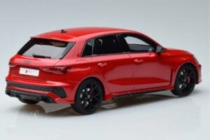 Audi RS3 8Y Sportback Rouge GT Spirit 1:18 GT378 Résine — image 2 sur 6