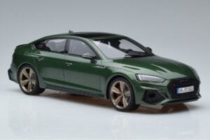Audi RS5 B9 Sportback Sonoma Vert Asia Edition GT Spirit 1:18 CLDC018 Résine — image 4 sur 6