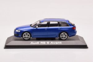 Audi RS6 C6 Sepang Bleu Minichamps 1:43 5010710223