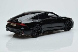 Audi RS7 C8 Sportback Foncé Kengfai 1:18 VAKF 0331 Résine — image 3 sur 7