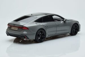 Audi RS7 C8 Sportback Gris Kengfai 1:18 VAKF 0333 Résine — image 3 sur 7