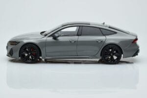 Audi RS7 C8 Sportback Gris Kengfai 1:18 VAKF 0333 Résine — image 4 sur 7