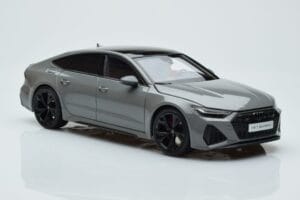 Audi RS7 C8 Sportback Gris Kengfai 1:18 VAKF 0333 Résine — image 5 sur 7