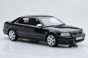 Audi S8 D2 Noir Otto 1:18 OT082 Résine — image 4 sur 6