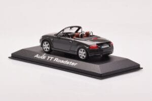 Audi TT 8N Roadster Gris Minichamps 1:43 430017235 Métal — image 3 sur 4