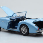 Austin-Healey 3000 Mk1 BN7 Bleu Kyosho 1:18 - image 3 of 8