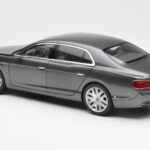 Bentley Flying Spur W12 Granite Gris Kyosho 1:18 - image 7 of 8
