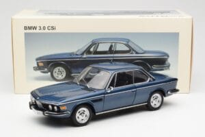BMW 3.0 CSi E9 Bleu Métallique AUTOart 1:18 70672 Métal — image 8 sur 8