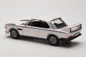 BMW 3.0 CSL E9 Blanc Heritage Edition Minichamps 1:18 80432411550 Métal — image 7 sur 8