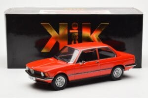 BMW 318 E21 Rouge KK-Scale 1:18 KKDC180041 Métal — image 6 sur 6