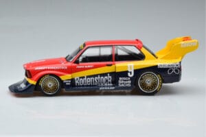 BMW 320 Group 5 #9 F. Albert DRM Norisring 1979 MCG 1:18 MCG18808R Métal — image 3 sur 6