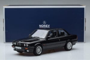 BMW 325i E30 Noir Norev 1:18 183203 Métal — image 6 sur 6