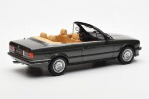 BMW 325i E30 Cabriolet Achat Vert Otto 1:18 OT572 Résine — image 2 sur 6