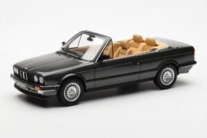 BMW 325i E30 Cabriolet Achat Vert Otto 1:18 OT572