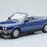 BMW 325i E30 Cabriolet Bleu MCG 1:18